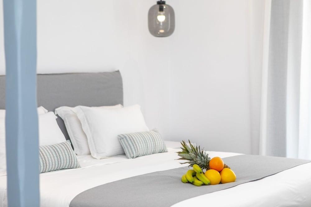 Crystal Mare Suites Naxos City Экстерьер фото